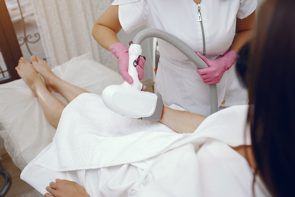 Melhor máquina de depilação a laser profissional: os critérios que distinguem um equipamento de excelência